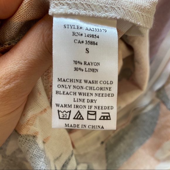 SADIE & SAGE PINK PALM PRINT FLUTTER SLEEVE DRESS - Picture 13 of 13